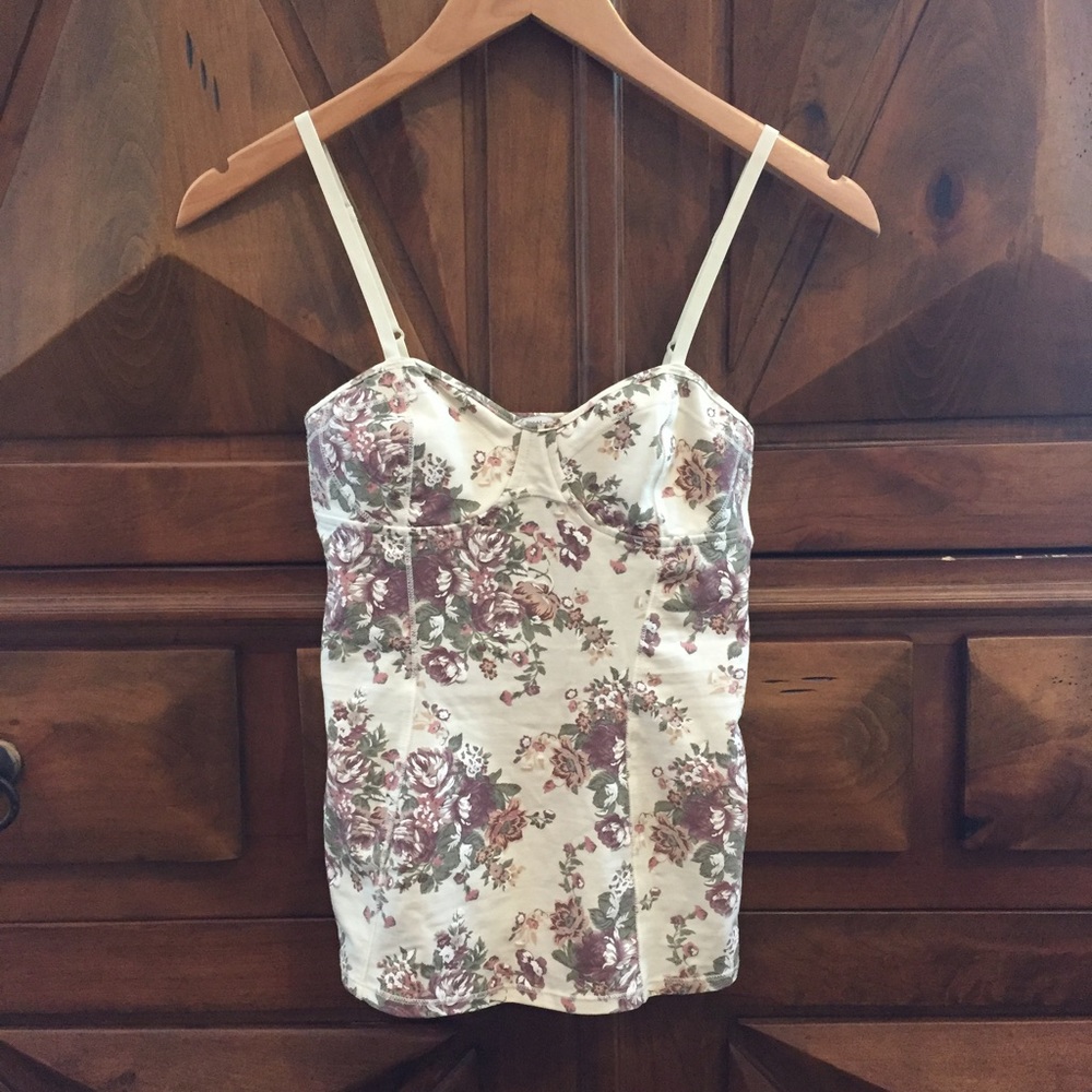 Aritzia talula tank